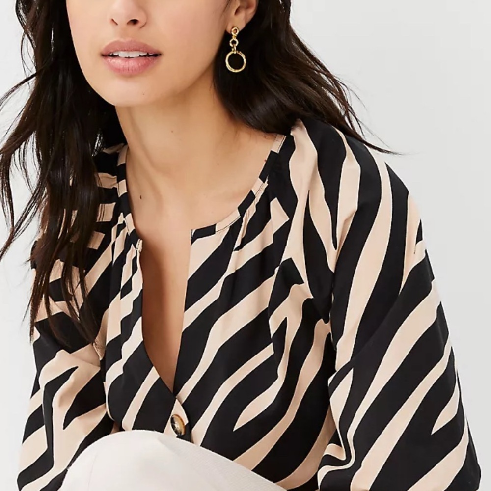 Truth Zebra Print Button Up 3/4 Sleeve Blouse Siz… - image 3